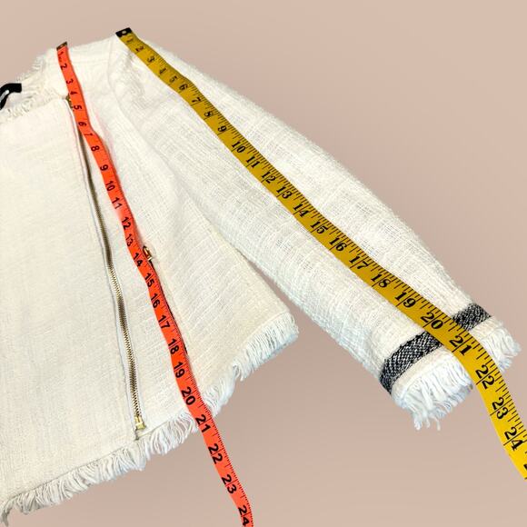 J. Crew Ivory Two Piece Suit Set Moto Jacket Skirt Women Size 2/4 Tweed Fringed - Picture 12 of 14